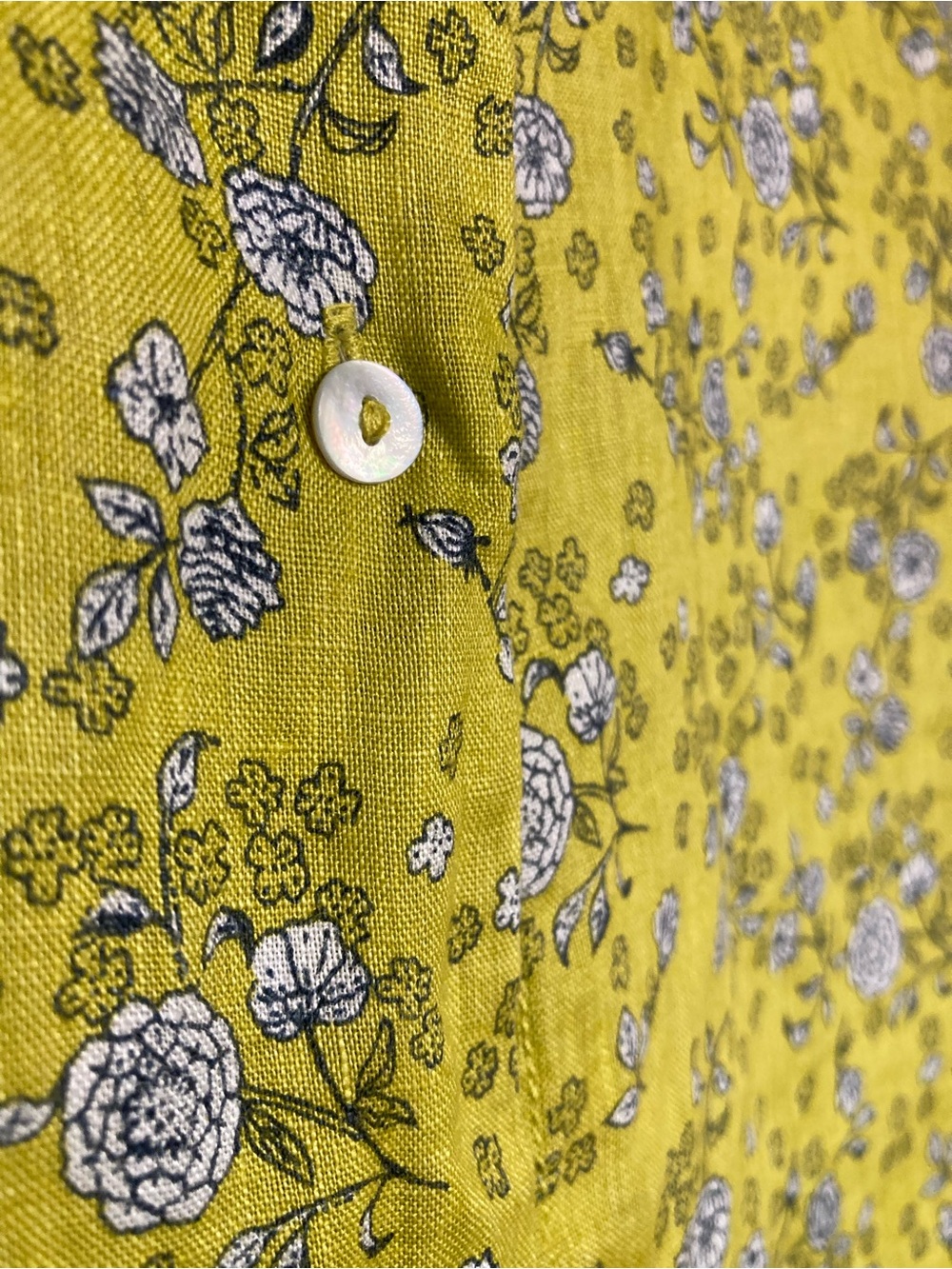 Rachel Zoe 100% Linen Floral Button Down Shirt - Yellow/Blue Flower Short Sleeve - Picture 4 of 5